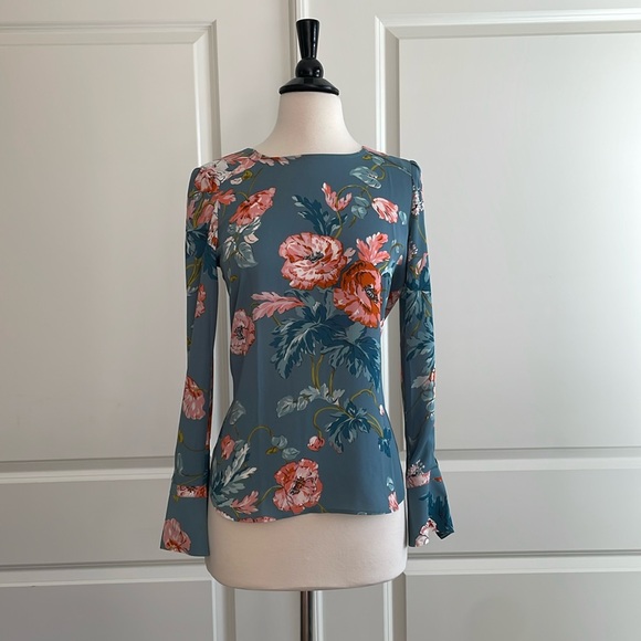 NWT. Ann Taylor LOFT Top. Long Sleeve Blouse. XXS. - Picture 1 of 16